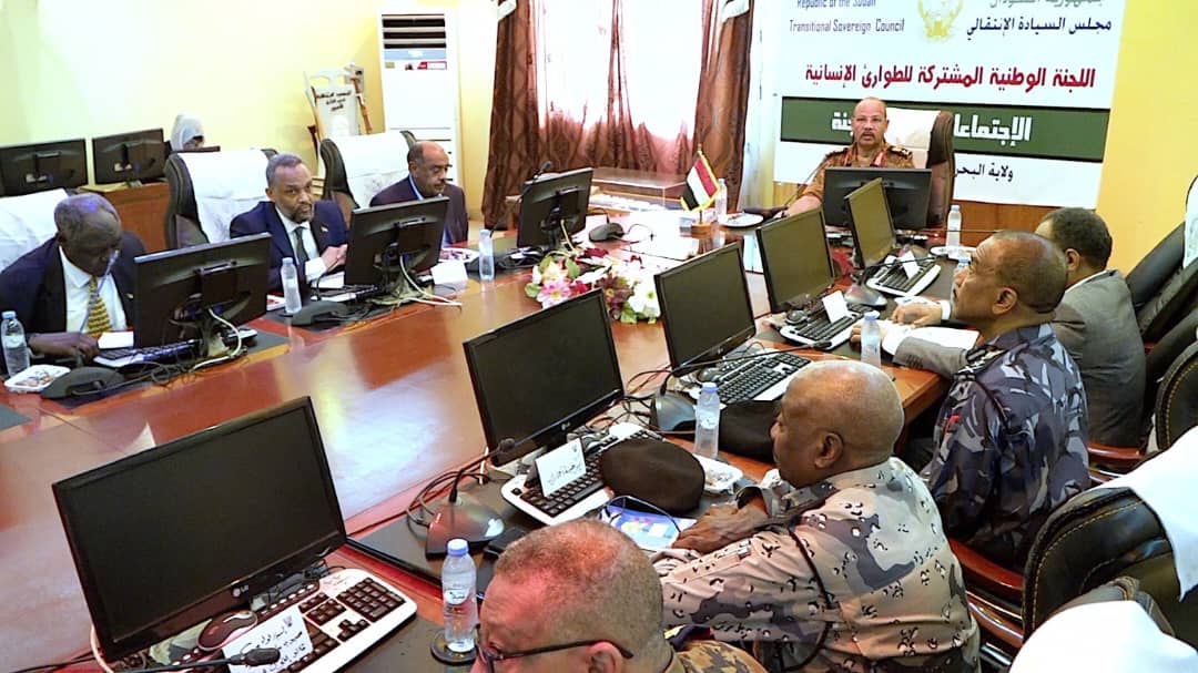 إجتماع اللجنة العليا الوطنية المشتركة للطوارئ الإنسانية والصحية يستعرض تداعيات الأوضاع بولاية الجزيره