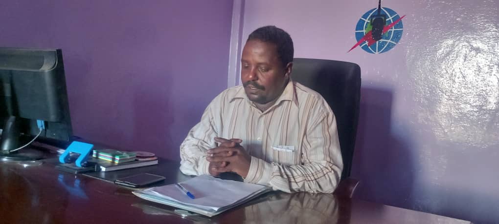 السودان – صوت الشعب نيوز : أخبار الولايات – جنوب كردفان :   آدم سالم محمد يتسلم مهامه مديراً لإذاعة كادقلي .