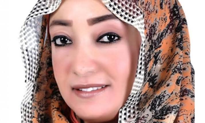 *بينما يمضي الوقت*   أمل أبوالقاسم   *بين مطرقة الرصاص وسندان المياه.. وأخريات*