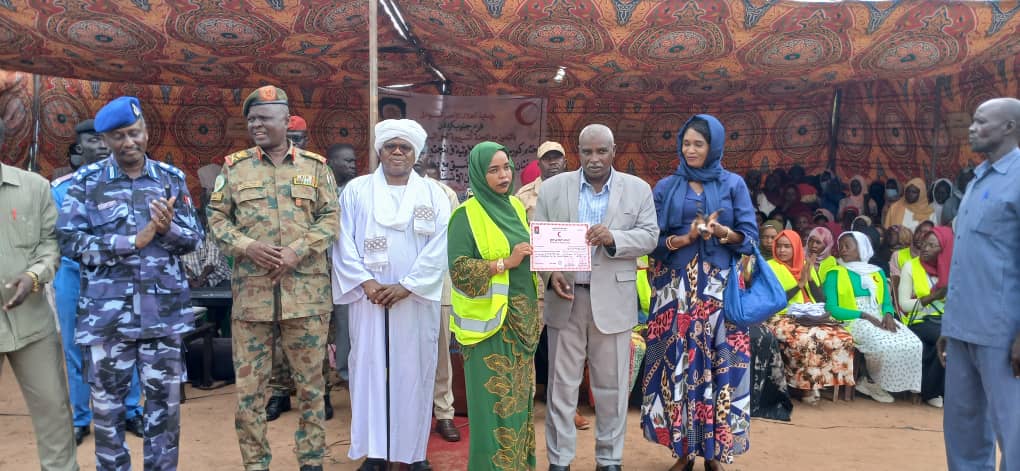 *جهاز المخابرات بجنوب كردفان يدعم تخريج (150) شاب وشابة في الإسعافات الأولية – وختان (100) طفل بحي البانجديد بكادقلي*