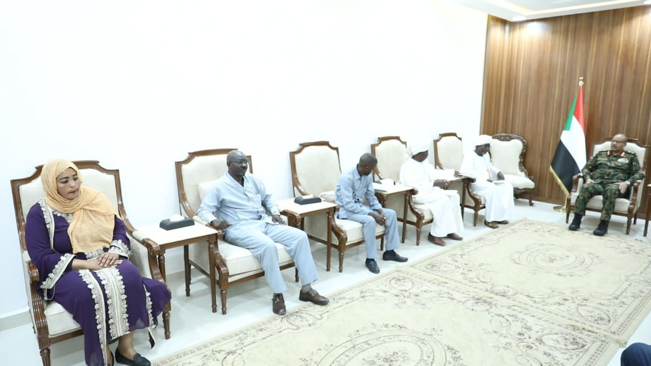 “جابر” يؤكد سعي الحكومة للإستجابة للأوضاع الإنسانية التى يتعرض لها مواطني غرب كردفان