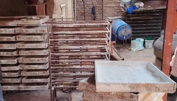 ضبط مصنعين يستخدمان مواد منتهية الصلاحية بأم درمان لصناعة حلويات المولد النبوي الشريف