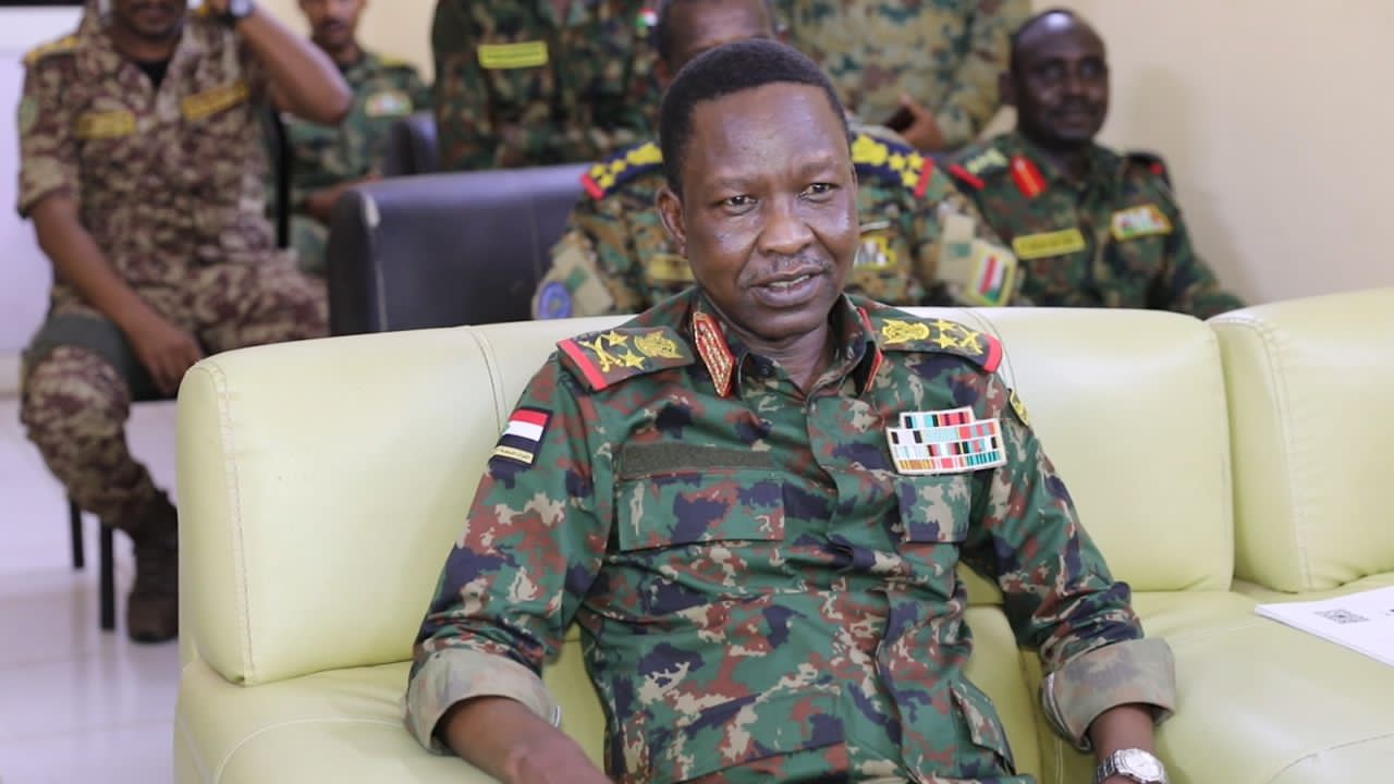 السودان -“صوت الشعب نيوز”:  “كباشي” يتعهد بمواصلة الزحف حتى تطهير آخر شبر من دنس المليشيا الإرهابية المتمردة