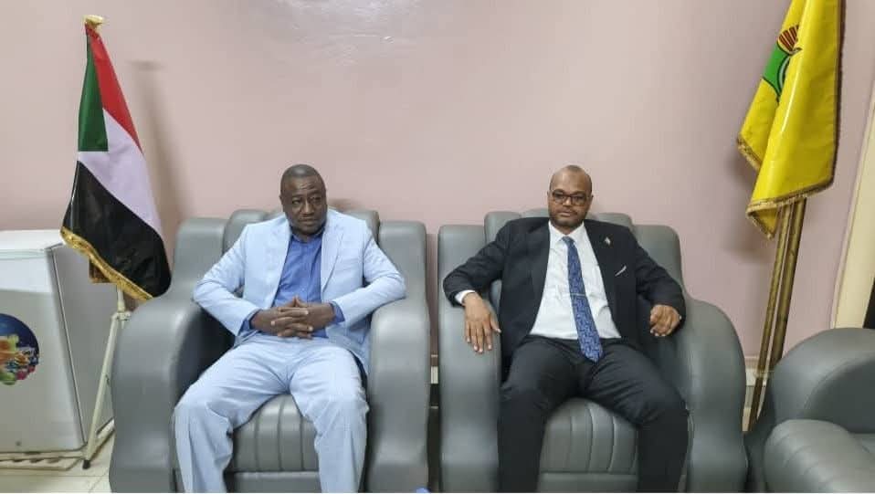 السودان – “صوت الشعب”: *”وزير التربية” يبحث مع والي غرب دارفور تحديات الولاية في مجالات التعليم*