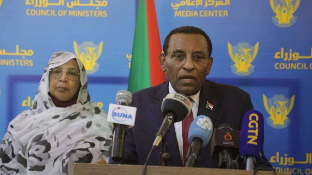 السودان – “صوت الشعب”: *”كامل إدريس”: جولتا جنيف وميونيخ حققتا دعماً لملفات الصحة وحقوق الإنسان والسلام في السودان*