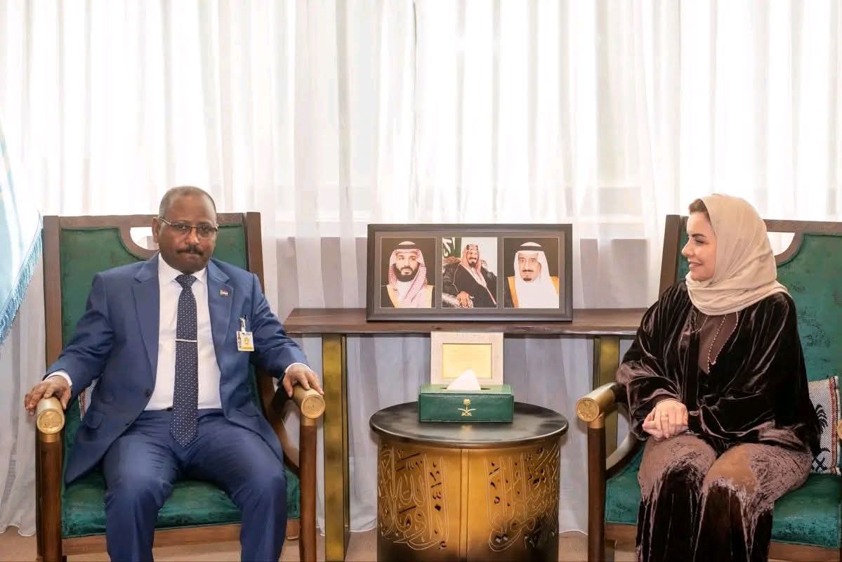 وزير العدل يجتمع مع رئيسة وفد المملكة العربية السعودية المشارك في الدورة 61 لمجلس حقوق الإنسان