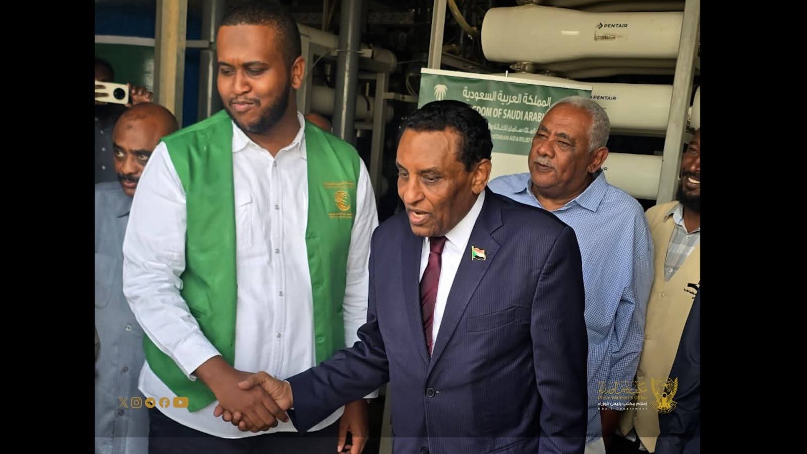 السودان – “صوت الشعب”:  *”رئيس الوزراء” يتفقد عددا من المرافق الخدمية بمدينة بورتسودان توطئة لافتتاحها*